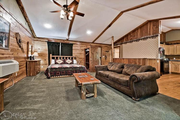 Secluded 2 Story Cabin Pool Wifi Smart Tvs Eureka Springs Dış mekan fotoğraf